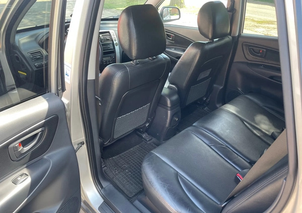 Hyundai Tucson cena 22000 przebieg: 214000, rok produkcji 2009 z Krotoszyn małe 79